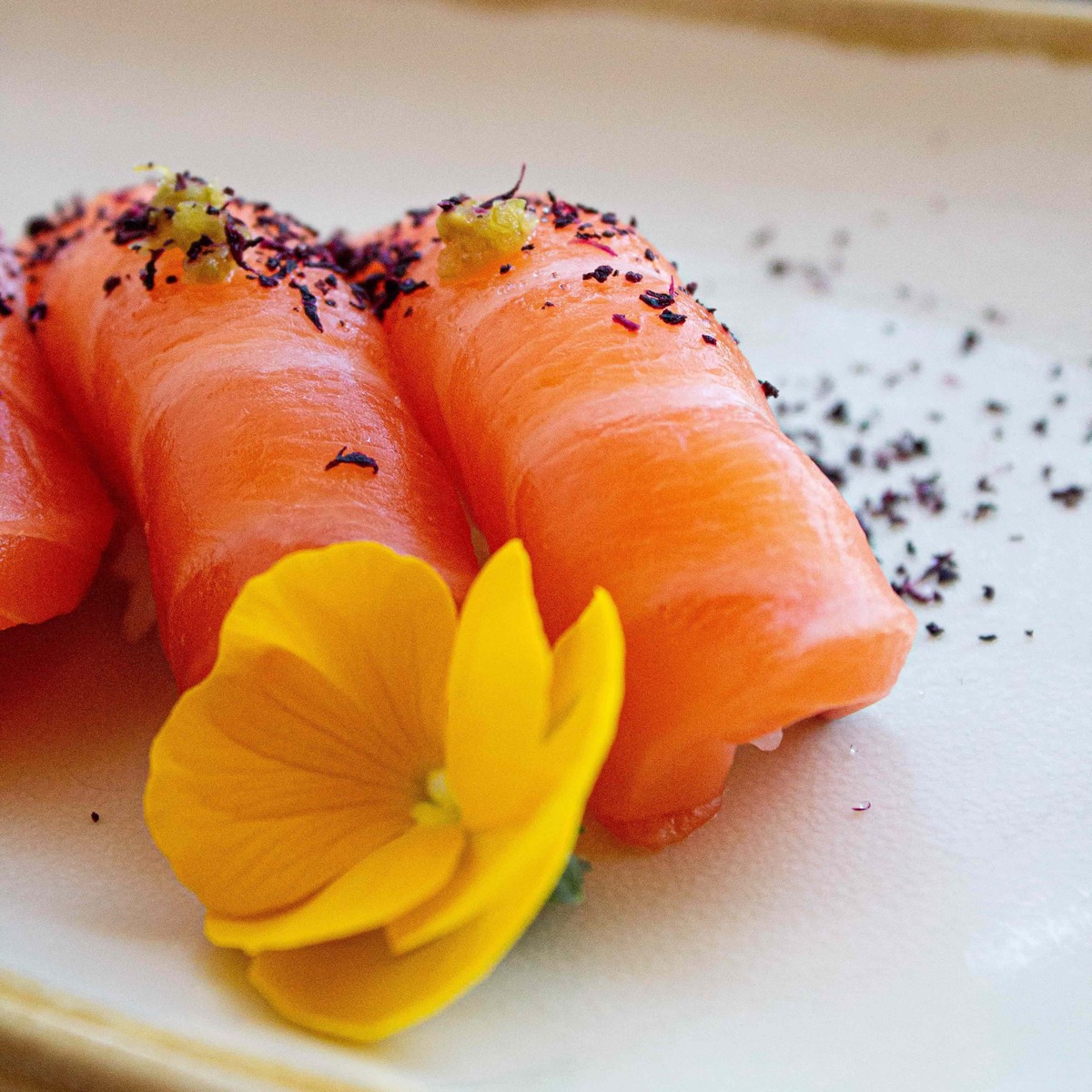 Salmon Nigiri